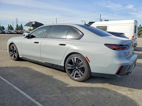 2024 Bmw i7, VIN WBY43EJ0XRCR17381. Фото 2 из 6 с аукциона Copart. Каталог авто из США OpenDataCar.