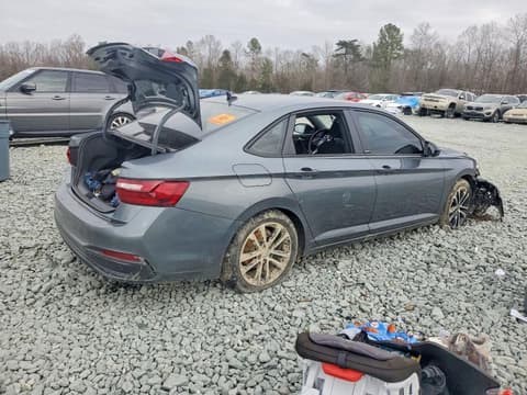 2024 Volkswagen Jetta, VIN 3VWBM7BU0RM006474. Photo 3 of 6 from Copart auction. OpenDataCar US salvage catalog.