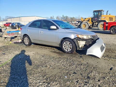 2013 Kia Forte, VIN KNAFU4A29D5730856. Photo 4 of 6 from Copart auction. OpenDataCar US salvage catalog.