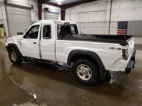 2005 Mazda B4000, VIN 4F4ZR47E15PM01469. Фото 2 из 6 с аукциона Copart. Каталог авто из США OpenDataCar.