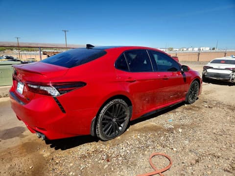 2021 Toyota Camry, VIN 4T1K61AK8MU463477. Фото 3 з 6 з аукціону Copart. Каталог авто зі США OpenDataCar.