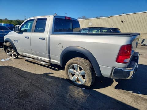 2018 Ram 1500, VIN 1C6RR7GT5JS103787. Фото 2 из 6 с аукциона Copart. Каталог авто из США OpenDataCar.