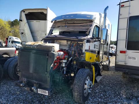 2022 Kenworth T680, VIN 1XKYD49X9NJ149107. Фото 1 з 6 з аукціону Copart. Каталог авто зі США OpenDataCar.