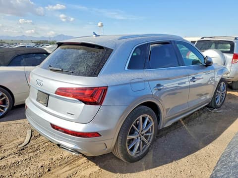 2022 Audi Q5, VIN WA1E2AFY7N2011652. Фото 3 з 6 з аукціону Copart. Каталог авто зі США OpenDataCar.