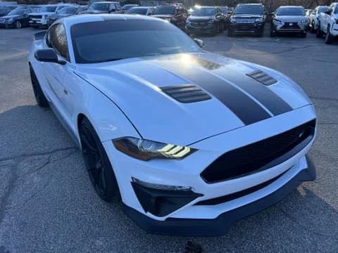 2019 Ford Mustang, VIN 1FA6P8CF1K5165877. Фото 1 з 6 з аукціону Copart. Каталог авто зі США OpenDataCar.