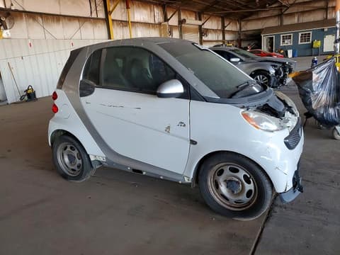 2014 Smart Fortwo, VIN WMEEJ3BA7EK734190. Фото 4 з 6 з аукціону Copart. Каталог авто зі США OpenDataCar.