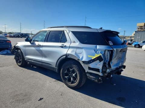 2023 Ford Explorer, VIN 1FMSK8JHXPGB63015. Фото 2 з 6 з аукціону Copart. Каталог авто зі США OpenDataCar.