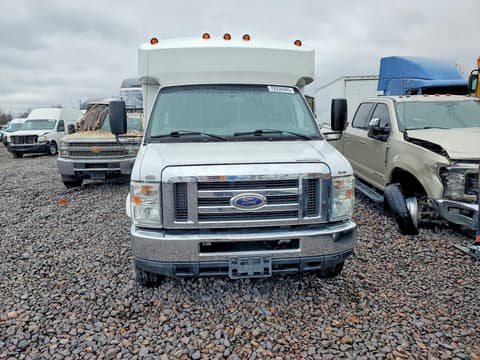 2015 Ford Econoline E350, VIN 1FDWE3FL6FDA35024. Zdjęcie 5 z 6 z aukcji Copart. Katalog aut z USA OpenDataCar.