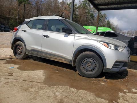 2019 Nissan Kicks, VIN 3N1CP5CU5KL505139. Фото 4 з 6 з аукціону Copart. Каталог авто зі США OpenDataCar.