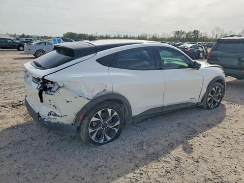 2024 Ford Mustang Mach-E, VIN 3FMTK1R49RMA22488. Фото 3 з 6 з аукціону Copart. Каталог авто зі США OpenDataCar.