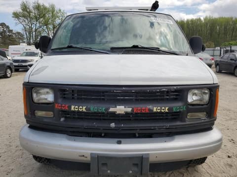 2002 Chevrolet Express 3500, VIN 1GCHG39R421236116. Zdjęcie 5 z 6 z aukcji Copart. Katalog aut z USA OpenDataCar.