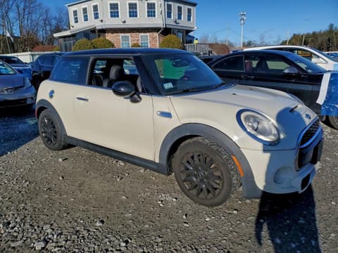 2016 Mini Cooper, VIN WMWXP7C5XG3B33559. Фото 4 з 6 з аукціону Copart. Каталог авто зі США OpenDataCar.