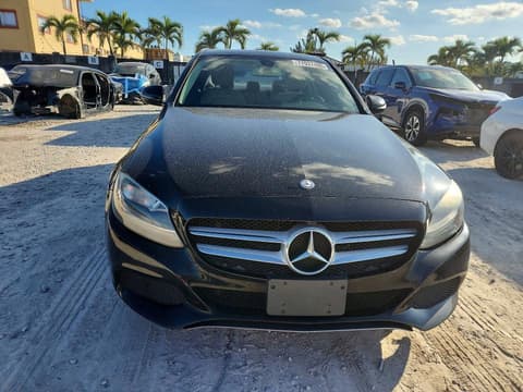 2016 Mercedes-benz C-Class, VIN 55SWF4KB8GU176223. Фото 5 з 6 з аукціону Copart. Каталог авто зі США OpenDataCar.