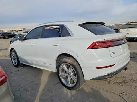 2023 Audi Q8, VIN WA1AVBF19PD019466. Фото 2 з 6 з аукціону Copart. Каталог авто зі США OpenDataCar.