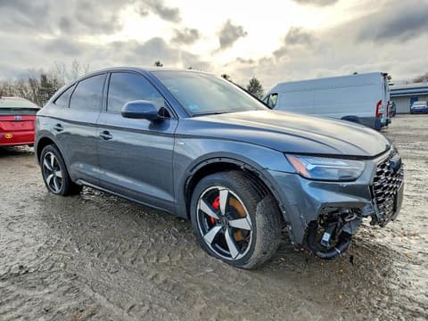 2024 Audi Q5 Sportback, VIN WA15AAFY4R2067976. Фото 4 з 6 з аукціону Copart. Каталог авто зі США OpenDataCar.