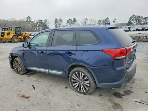 2020 Mitsubishi Outlander, VIN JA4AZ3A36LZ043868. Фото 2 з 6 з аукціону Copart. Каталог авто зі США OpenDataCar.