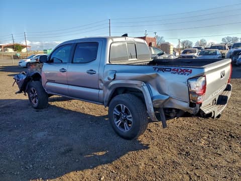 2016 Toyota Tacoma, VIN 3TMCZ5AN6GM014745. Фото 2 з 6 з аукціону Copart. Каталог авто зі США OpenDataCar.