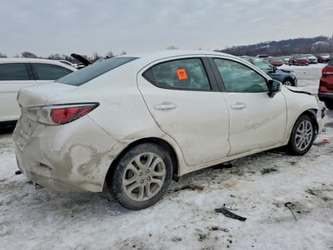 2016 Toyota SCION, VIN 3MYDLBZV2GY136943. Фото 3 з 6 з аукціону Copart. Каталог авто зі США OpenDataCar.