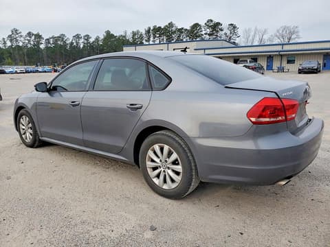 2013 Volkswagen Passat, VIN 1VWAH7A36DC121633. Zdjęcie 2 z 6 z aukcji Copart. Katalog aut z USA OpenDataCar.