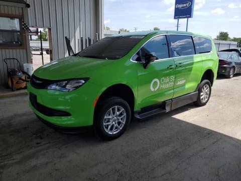 2024 Chrysler Voyager, VIN 2C4RC1CGXRR152500. Фото 1 з 6 з аукціону Copart. Каталог авто зі США OpenDataCar.