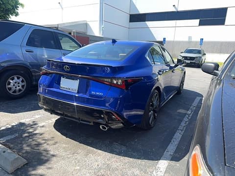 2025 Lexus IS 300, VIN JTHBA1D24S5136062. Фото 4 из 6 с аукциона Copart. Каталог авто из США OpenDataCar.