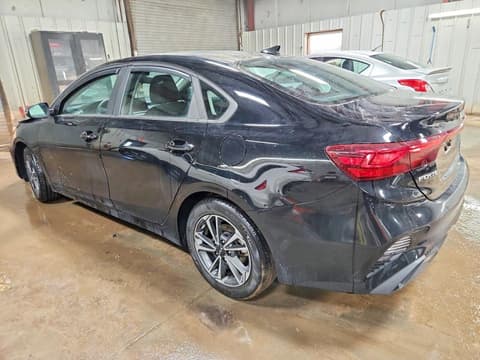 2023 Kia Forte, VIN 3KPF24AD2PE609301. Zdjęcie 2 z 6 z aukcji Copart. Katalog aut z USA OpenDataCar.