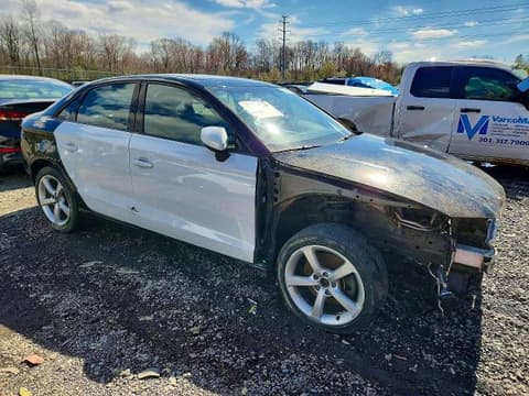 2016 Audi A3, VIN WAUB8GFF7G1035769. Фото 4 з 6 з аукціону Copart. Каталог авто зі США OpenDataCar.