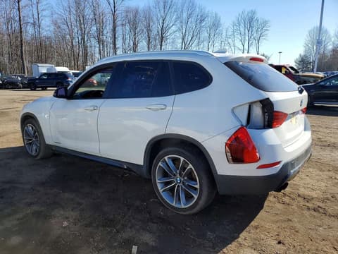 2013 Bmw X1, VIN WBAVL1C51DVR82220. Zdjęcie 2 z 6 z aukcji Copart. Katalog aut z USA OpenDataCar.