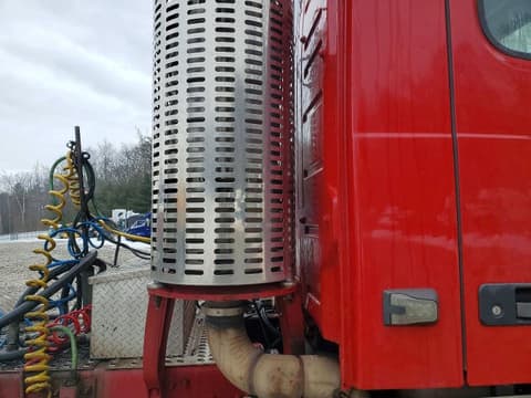 2013 Volvo VHD, VIN 4V4KC9EJ8DN147556. Photo 6 of 6 from Copart auction. OpenDataCar US salvage catalog.