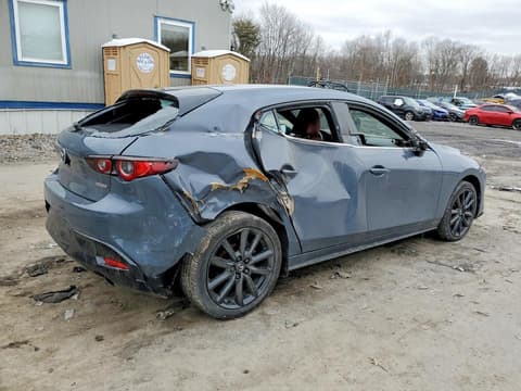 2023 Mazda 3, VIN JM1BPBLM3P1623714. Фото 3 из 6 с аукциона Copart. Каталог авто из США OpenDataCar.