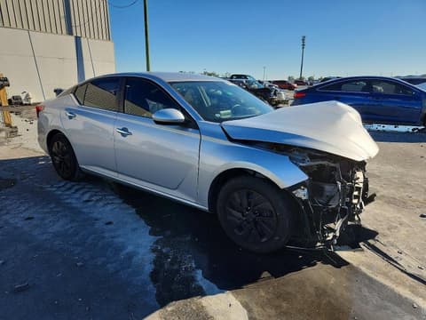 2020 Nissan Altima, VIN 1N4BL4BVXLC235482. Фото 4 з 6 з аукціону Copart. Каталог авто зі США OpenDataCar.