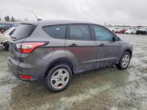 2018 Ford Escape, VIN 1FMCU0F76JUA31376. Фото 3 з 6 з аукціону Copart. Каталог авто зі США OpenDataCar.
