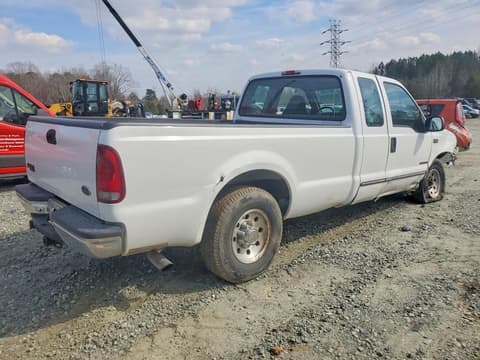 2000 Ford F-250 Super Duty, VIN 1FTNX20F0YEA21897. Zdjęcie 3 z 6 z aukcji Copart. Katalog aut z USA OpenDataCar.