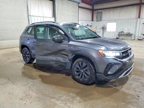 2024 Volkswagen Taos, VIN 3VV5X7B24RM014875. Zdjęcie 4 z 6 z aukcji Copart. Katalog aut z USA OpenDataCar.