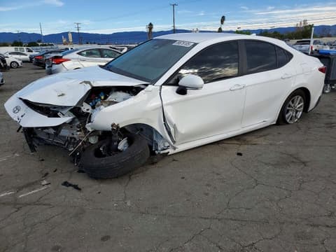 2026 Toyota Camry, VIN 4T1DAACK0TU229868. Фото 1 з 6 з аукціону Copart. Каталог авто зі США OpenDataCar.