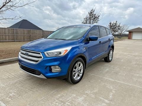 2017 Ford Escape, VIN 1FMCU0GD9HUE39045. Фото 2 з 6 з аукціону Copart. Каталог авто зі США OpenDataCar.