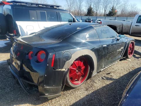 2010 Nissan GT-R, VIN JN1AR5EF1AM230986. Фото 3 з 6 з аукціону Copart. Каталог авто зі США OpenDataCar.