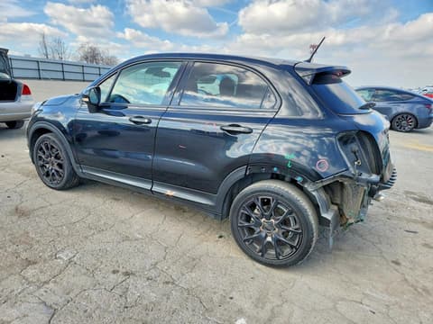 2017 Fiat 500X, VIN ZFBCFXCB8HP611918. Фото 2 из 6 с аукциона Copart. Каталог авто из США OpenDataCar.