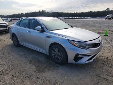 2020 Kia Optima, VIN 5XXGT4L36LG437555. Фото 4 з 6 з аукціону Copart. Каталог авто зі США OpenDataCar.