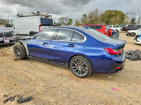 2020 Bmw 3 Series, VIN 3MW5R1J05L8B08086. Фото 2 з 6 з аукціону Copart. Каталог авто зі США OpenDataCar.