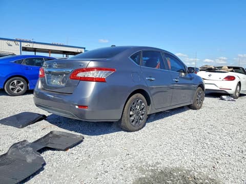 2015 Nissan Sentra, VIN 3N1AB7AP8FL668405. Zdjęcie 3 z 6 z aukcji Copart. Katalog aut z USA OpenDataCar.