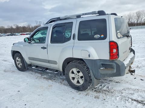 2011 Nissan Xterra, VIN 5N1AN0NW2BC500032. Фото 2 з 6 з аукціону Copart. Каталог авто зі США OpenDataCar.