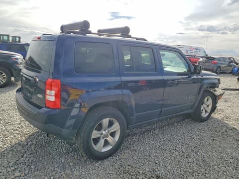 2015 Jeep Patriot, VIN 1C4NJRFB0FD270587. Фото 3 з 6 з аукціону Copart. Каталог авто зі США OpenDataCar.
