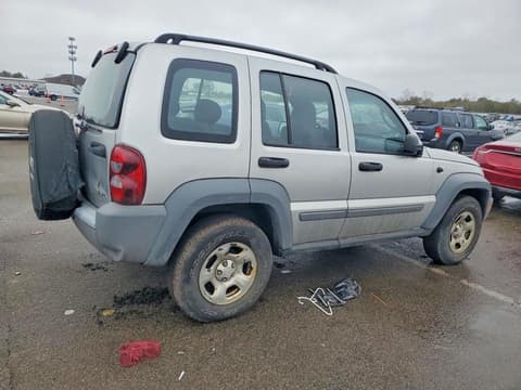 2005 Jeep Liberty, VIN 1J4GL48K75W709252. Фото 3 из 6 с аукциона Copart. Каталог авто из США OpenDataCar.