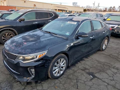 2018 Kia Optima, VIN 5XXGT4L38JG234566. Фото 1 з 6 з аукціону Copart. Каталог авто зі США OpenDataCar.