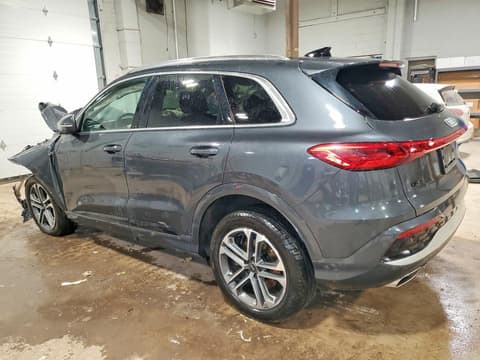 2025 Audi Q5, VIN WA11AAGU3S2024942. Фото 2 з 6 з аукціону Copart. Каталог авто зі США OpenDataCar.