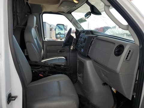 2026 Ford Econolin, VIN 1FDWE3FN6TDD02837. Фото 5 з 6 з аукціону Copart. Каталог авто зі США OpenDataCar.