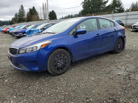 2017 Kia Forte, VIN 3KPFL4A75HE135028. Фото 1 из 6 с аукциона Copart. Каталог авто из США OpenDataCar.