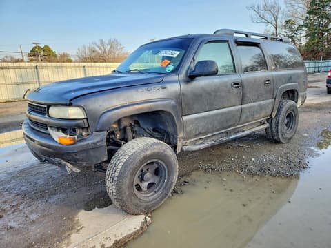 2002 Chevrolet Suburban, VIN 3GNFK16Z32G187210. Zdjęcie 1 z 6 z aukcji Copart. Katalog aut z USA OpenDataCar.