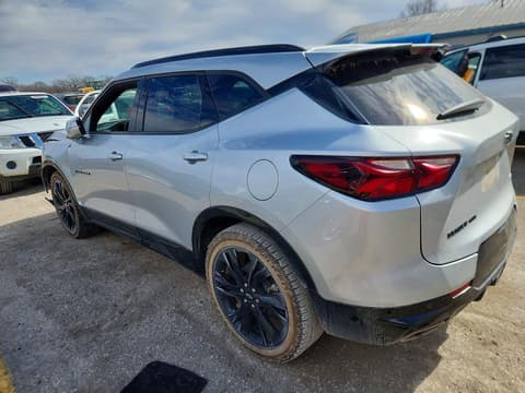 2021 Chevrolet Blazer, VIN 3GNKBKRS9MS520982. Фото 2 з 6 з аукціону Copart. Каталог авто зі США OpenDataCar.